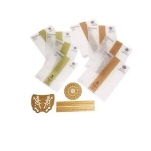 NIB ANNA GRIFFIN “Paisley Patterns” Set of Dies, Borders and Folders